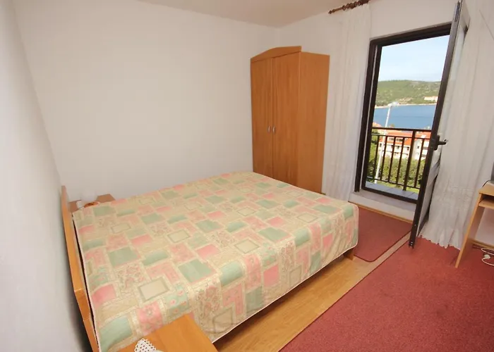 Apartment Vis 8448a *